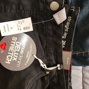Avenue Size 28 2-Boot cut jeans in black, blue & 1 Straightleg in blue. Orig.